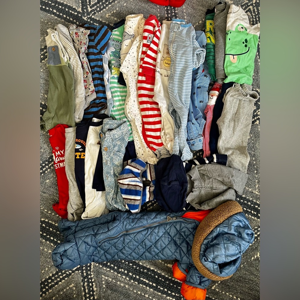 Baby clothes (6M)